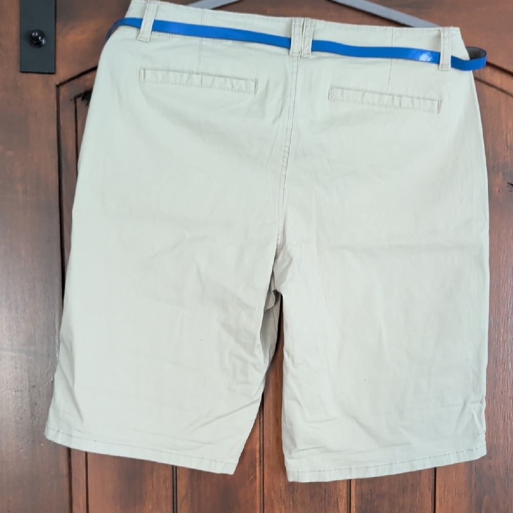 Bandolino Women's Tan Stretch Bermuda Shorts with Blue Belt - Picture 6 of 6